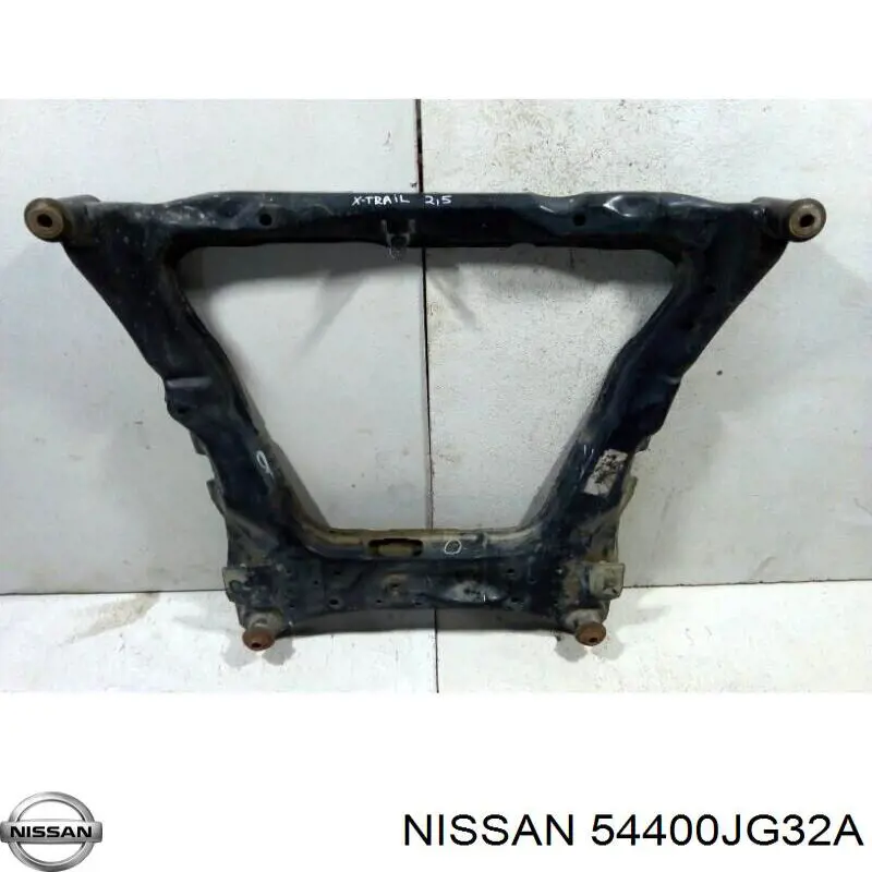 54400JG32A Nissan subchasis delantero soporte motor