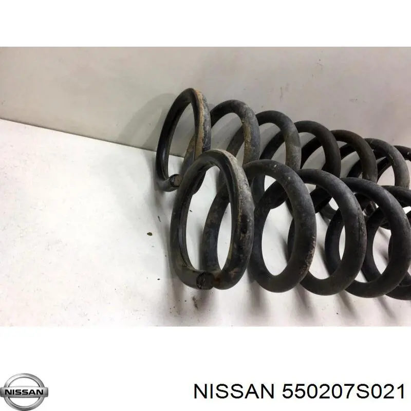 Muelle 550207S021 Nissan/Infiniti