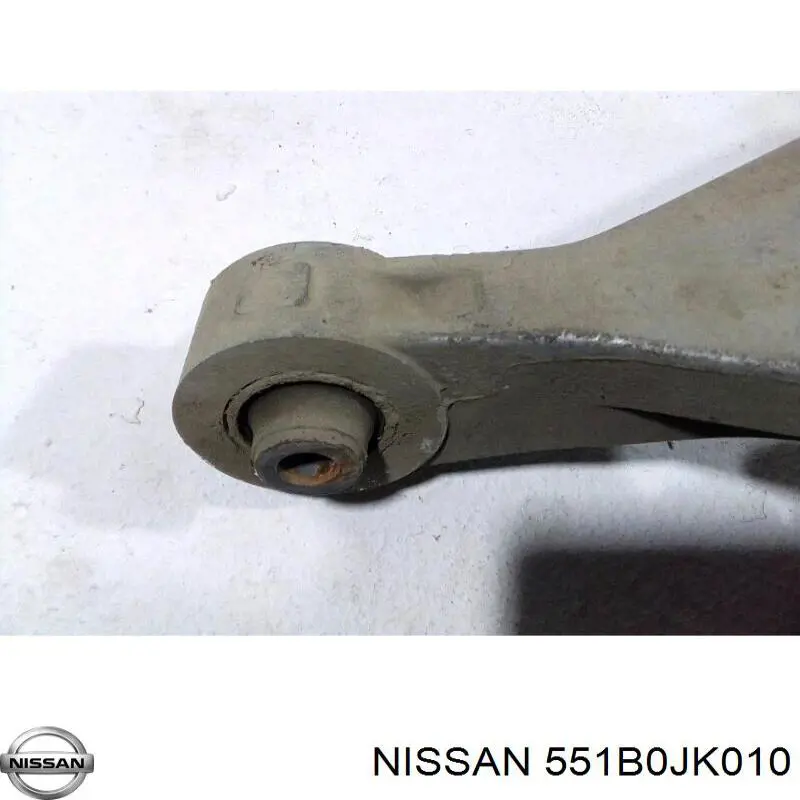 Brazo inferior trasero izquierdo/derecho 551B0JK010 Nissan/Infiniti