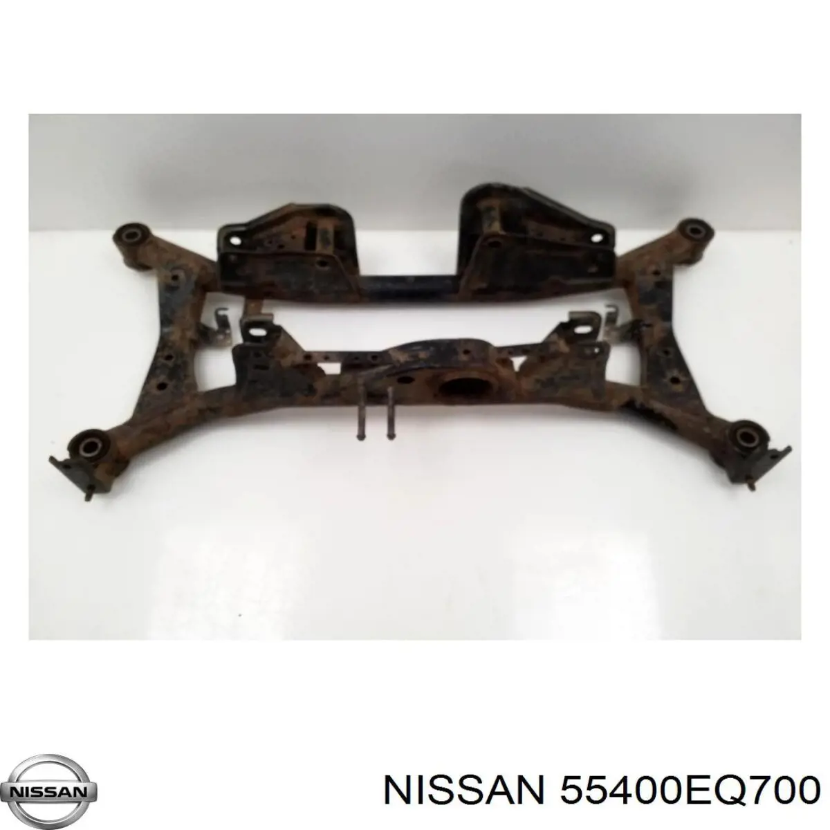 55400EQ700 Nissan subchasis trasero soporte motor