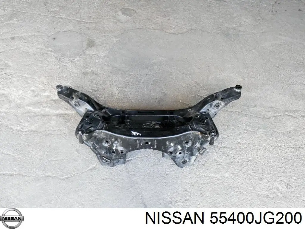 55400JG200 Nissan subchasis trasero soporte motor