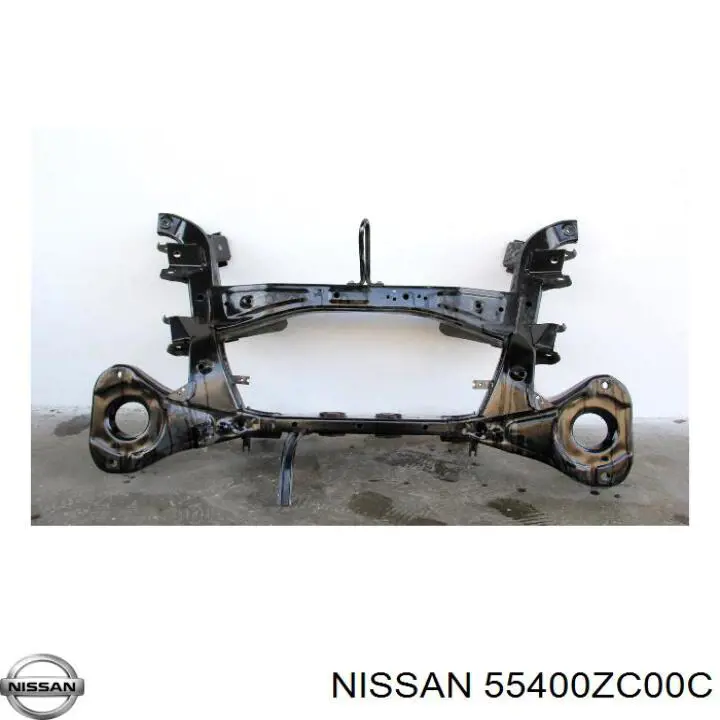 55400ZQ00A Nissan subchasis trasero soporte motor