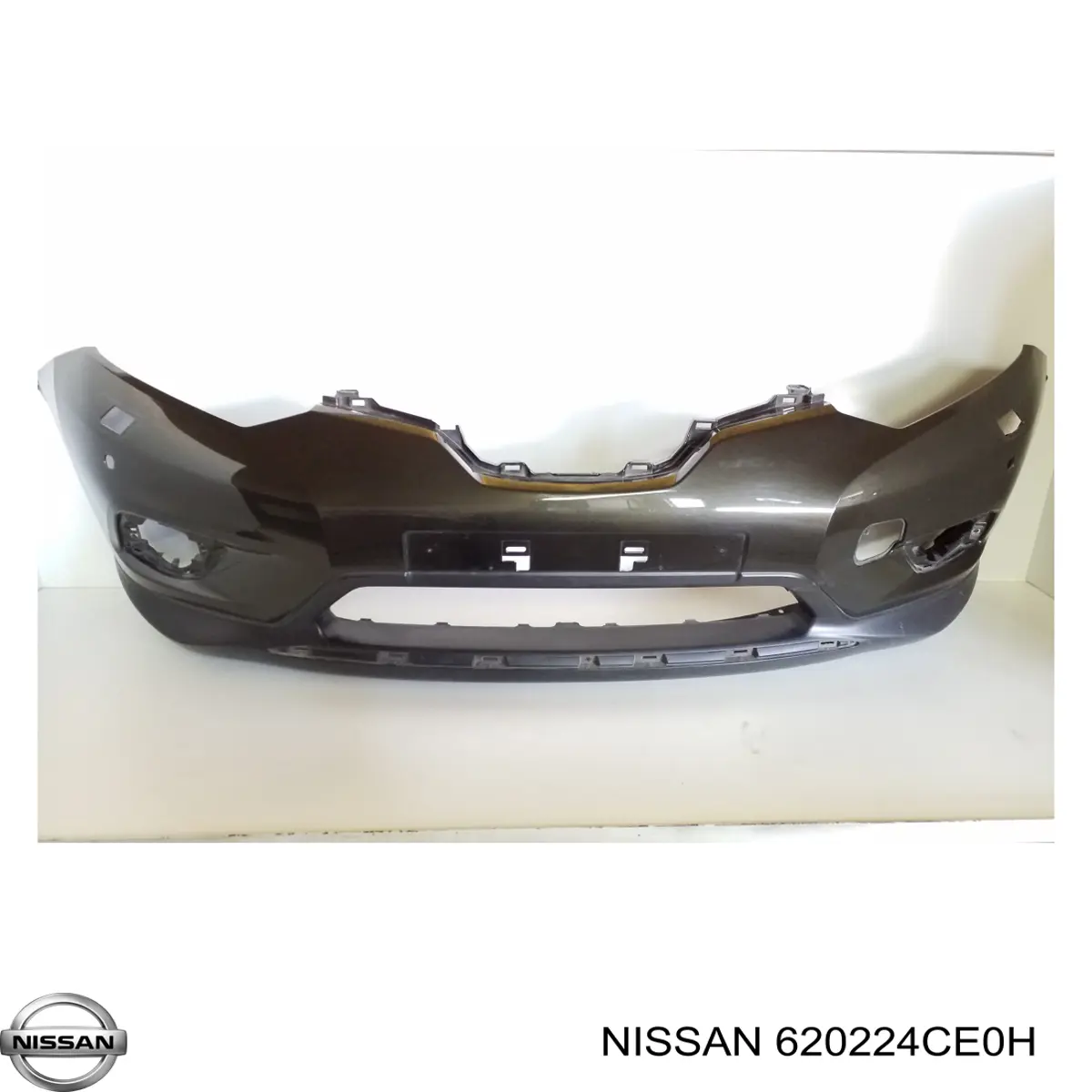 620224CE0H Nissan/Infiniti Paragolpes delantero