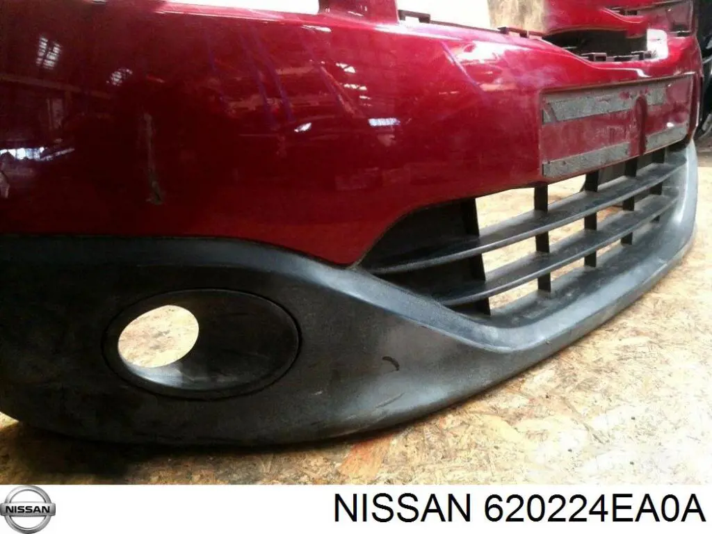 Parachoques delantero Nissan/Infiniti 620224EA6E precio, desde 273,39 EUR