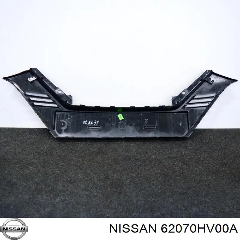 Moldura central del parachoques delantero FPS FP5043991 precio, desde 87,97 EUR