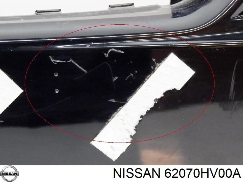 Comprar 62070HV00A Nissan/Infiniti Moldura central del parachoques delantero