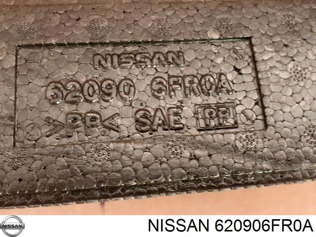 620906FR0A Nissan/Infiniti Absorbedor del parachoques delantero