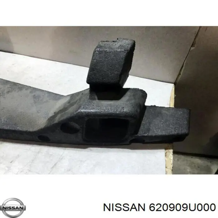 Absorbente paragolpes delantero para Nissan Note (E11)