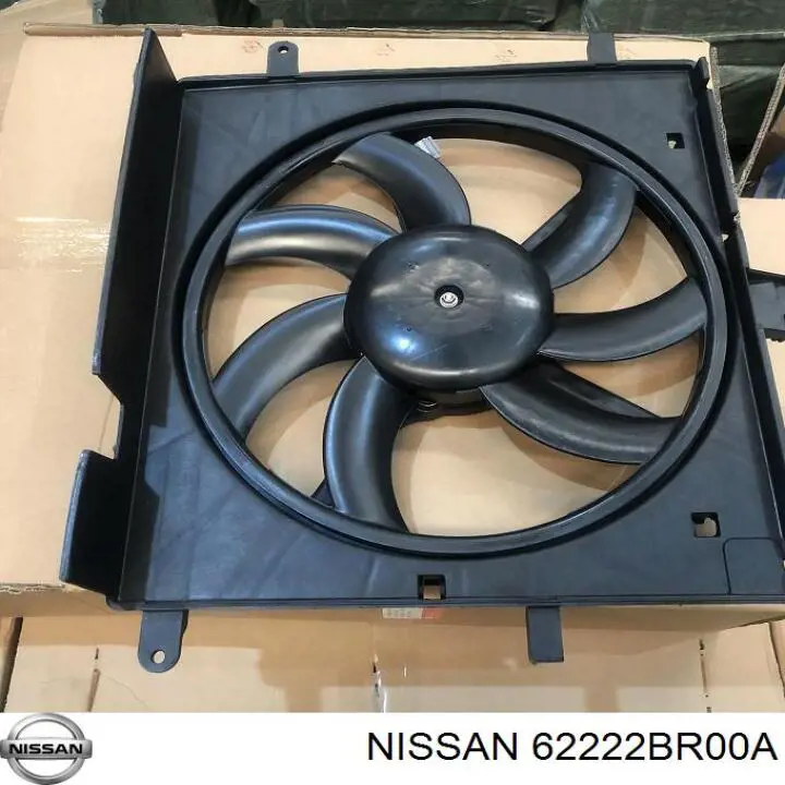 Soporte de parachoques delantero derecho 62222BR00A Nissan/Infiniti