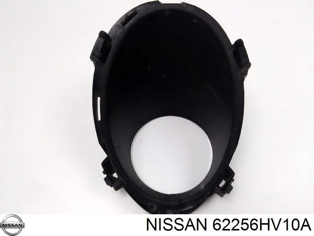 62256HV10A Nissan/Infiniti Rejilla derecha del parachoques delantero
