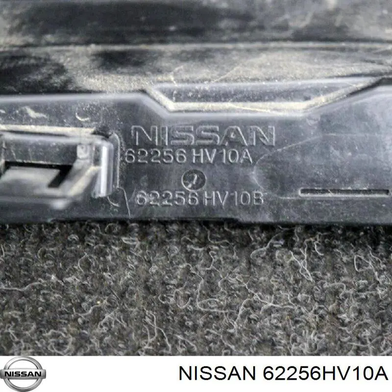 62256HV10A Nissan/Infiniti Rejilla derecha del parachoques delantero