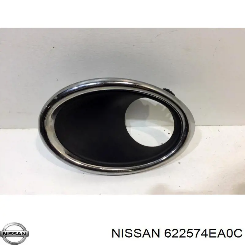 Comprar 622574EA0C Nissan/Infiniti Embellecedor de faro antiniebla izquierdo