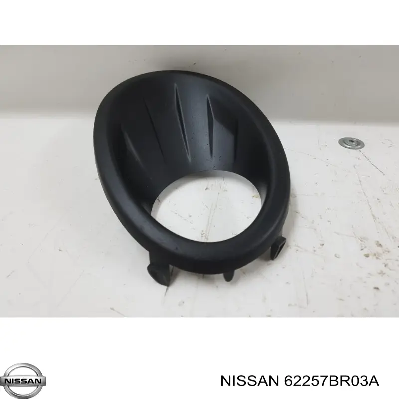 Comprar 62257BR03A Nissan/Infiniti Rejilla del parachoques delantera izquierda