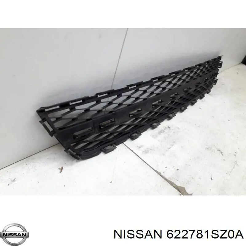 Rejilla del parachoques delantero Nissan/Infiniti 622781SZ0A precio, desde 210,88 EUR