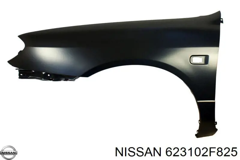 623102F825 Nissan panal de radiador izquierda