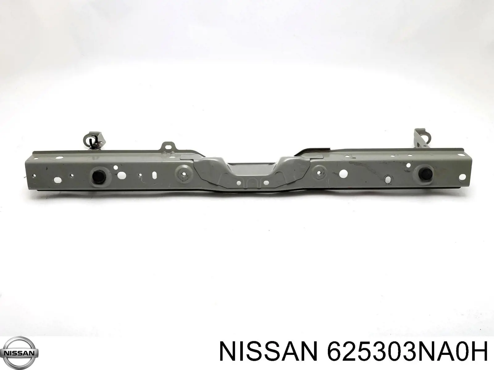 625303NA0H Nissan soporte de radiador inferior (panel de montaje para foco)