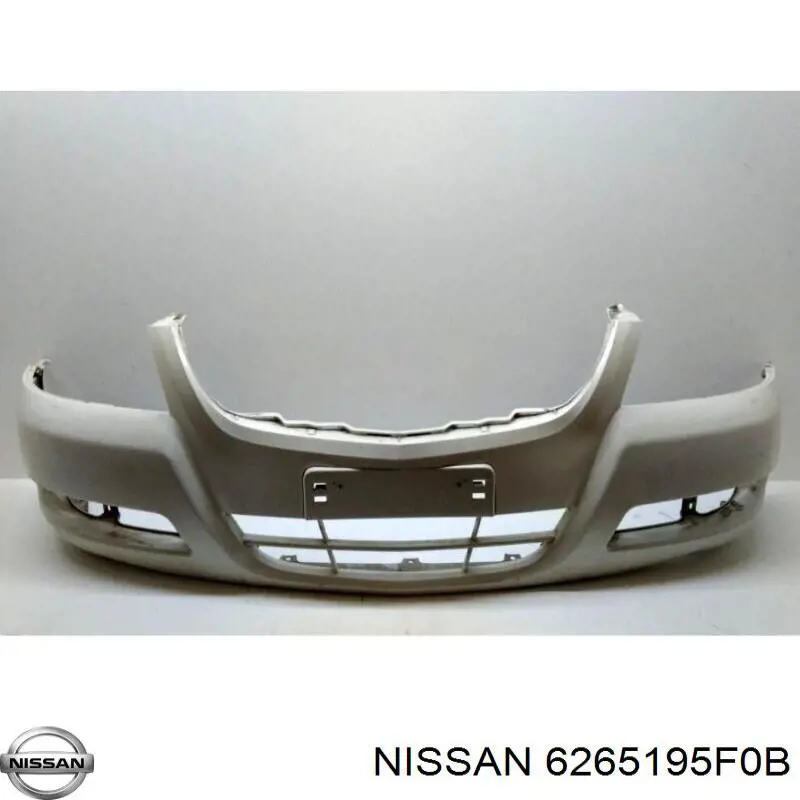 6265195F0B Nissan paragolpes delantero