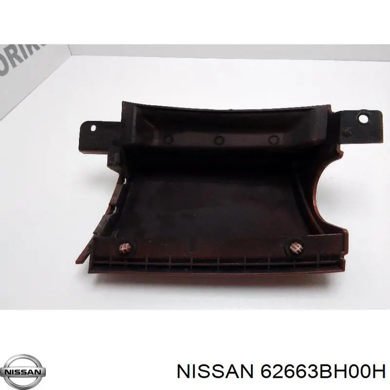 62663BH00H Nissan protector para parachoques