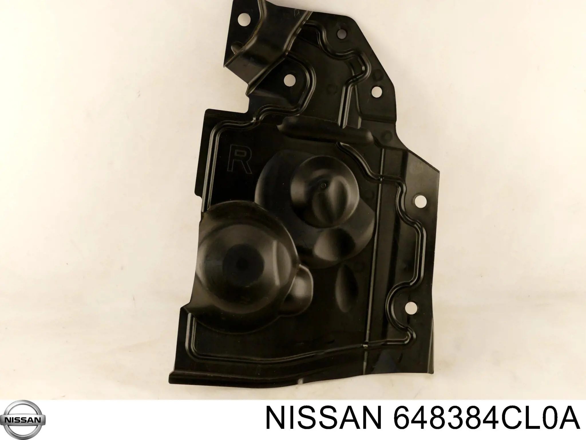 648384CL0A Nissan protección motor derecha