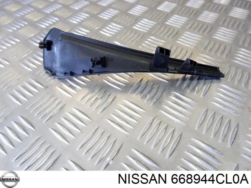Sellado de guardabarros 668944CL0A Nissan/Infiniti