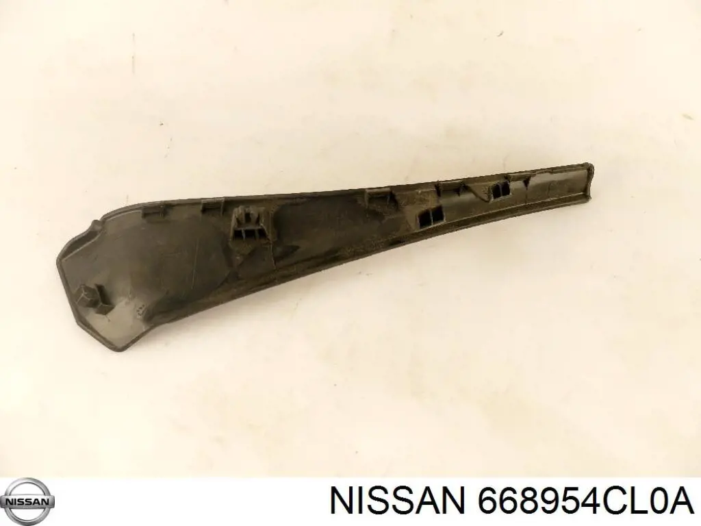 Sellado de guardabarros Nissan/Infiniti 668954CL0A precio, desde 19,09 EUR