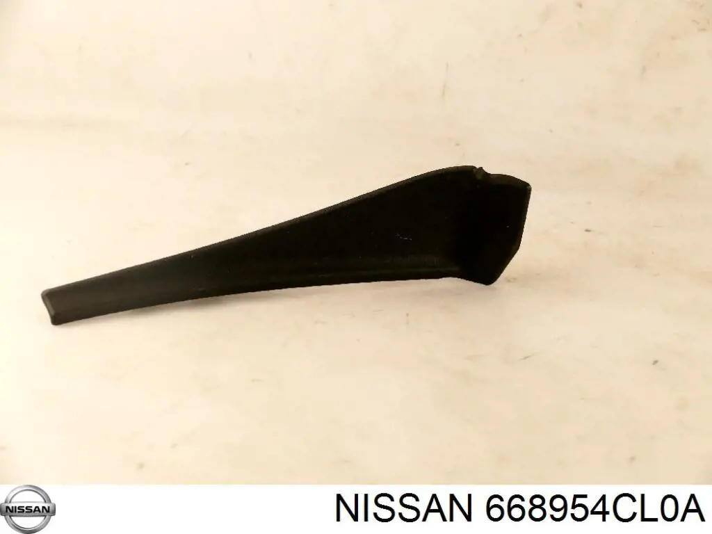 Comprar 668954CL0A Nissan/Infiniti Sellado de guardabarros