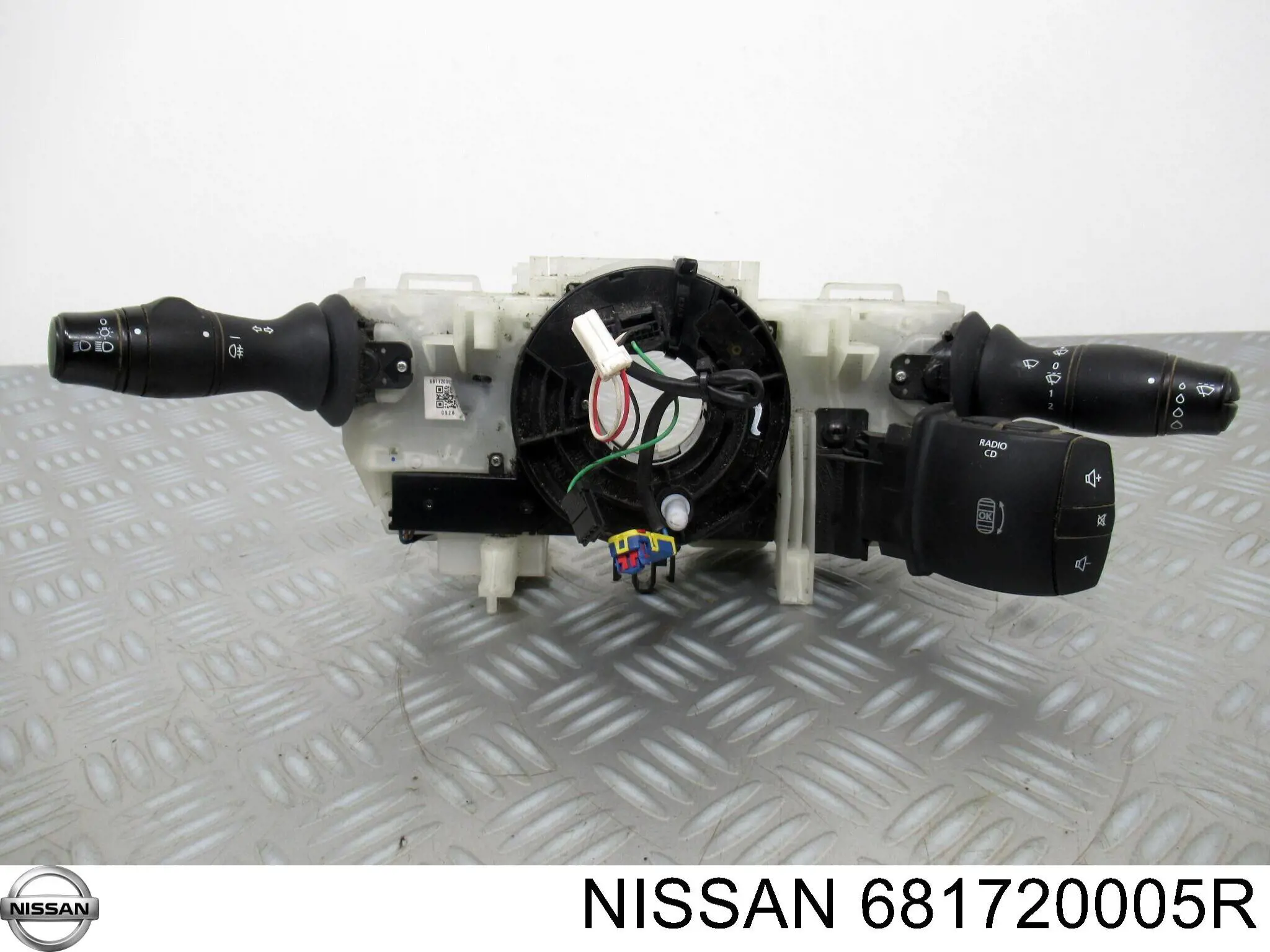 681720005R Nissan conmutador en la columna de dirección completo