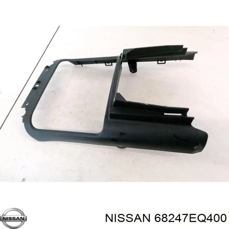 68247EQ400 Nissan