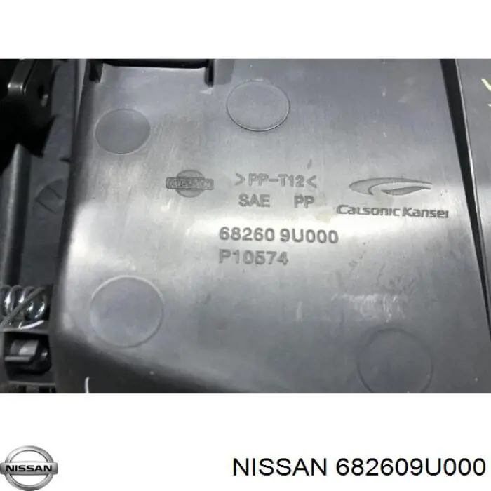 682609U000 Nissan