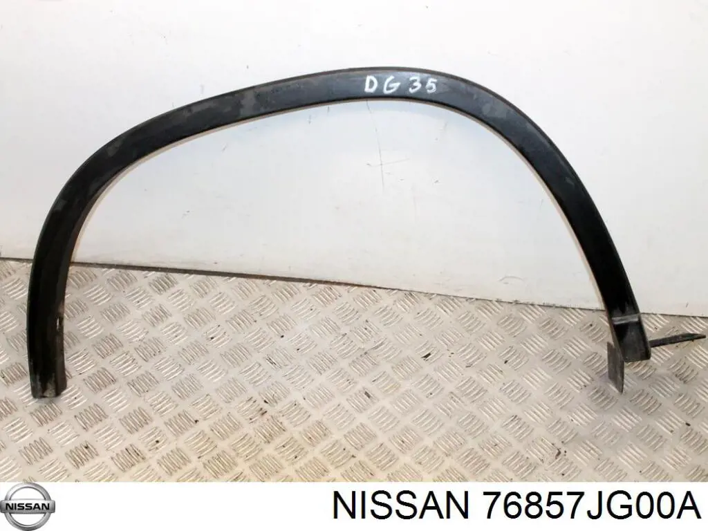 76857JG00A Nissan/Infiniti Moldura del guardabarros trasero izquierdo