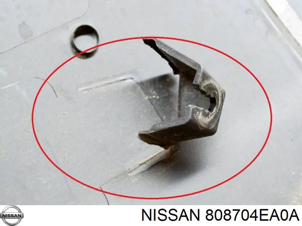 Moldura de puerta delantera derecha 808704EA0A Nissan/Infiniti