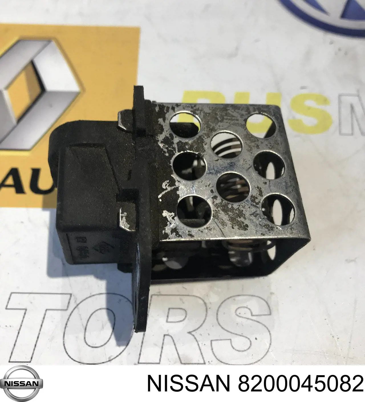 Regulador de velocidad del ventilador de refrigeración (unidad de control) 8200045082 Nissan/Infiniti