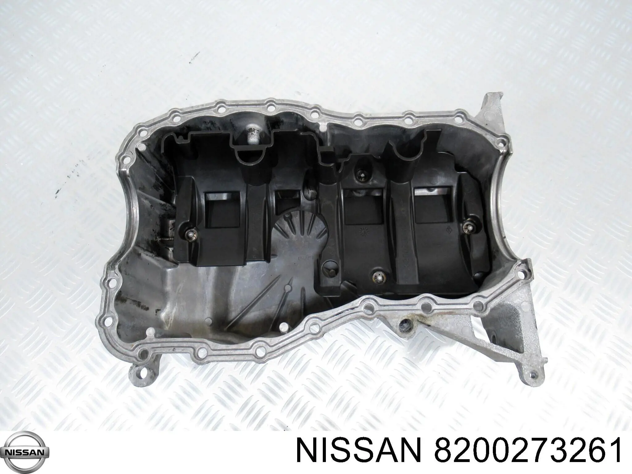 Cárter de aceite Nissan/Infiniti 8200273261 precio, desde 116,28 USD