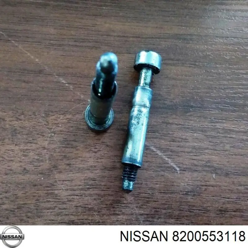 8200553118 Nissan/Infiniti Tornillo de fijación del inyector