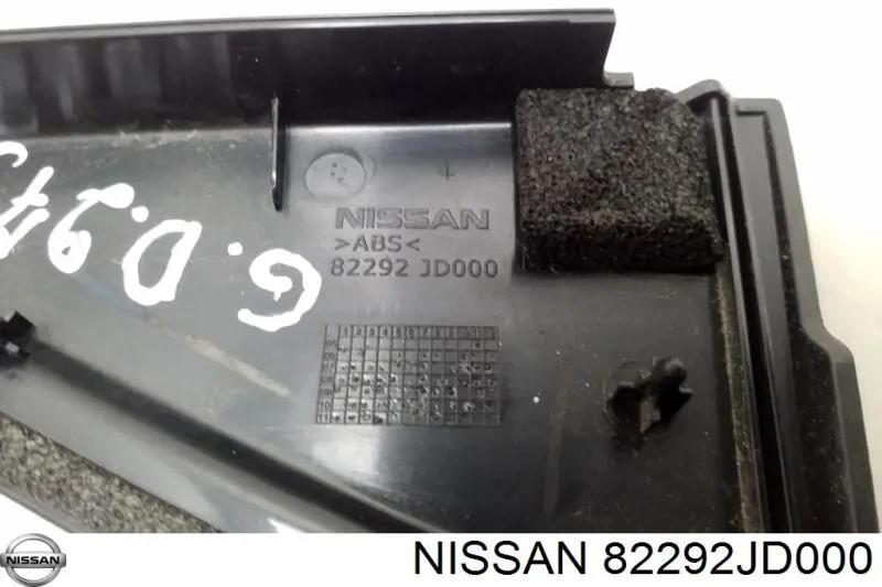 82292JD000 Nissan