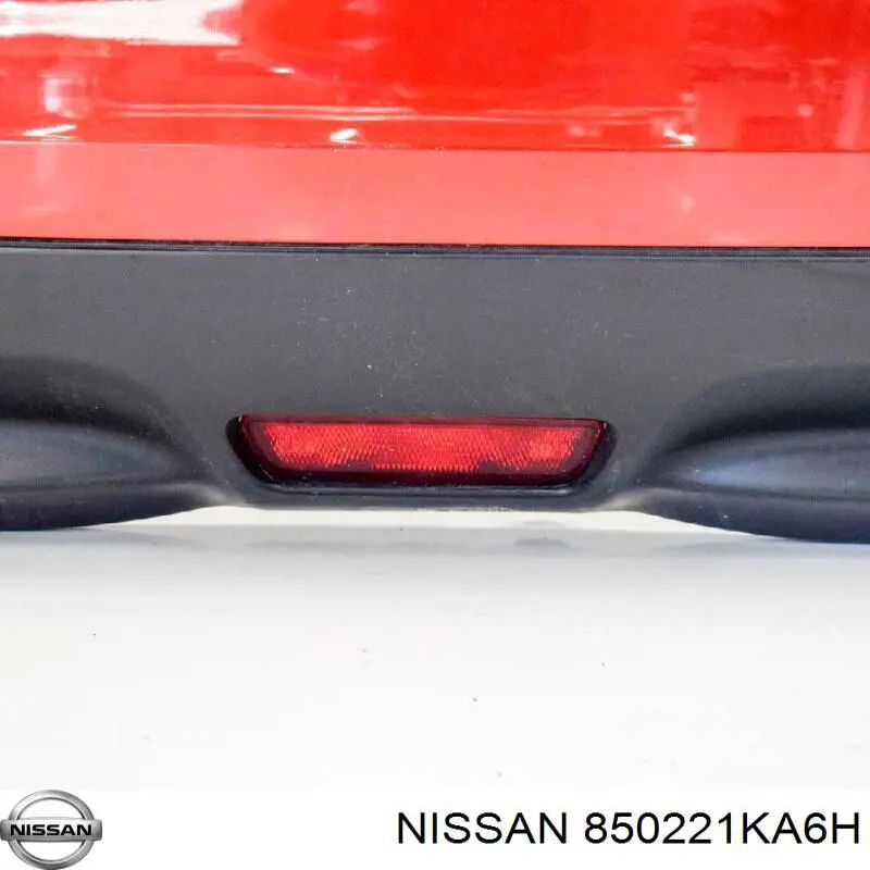 850221KA6H Nissan parachoques trasero