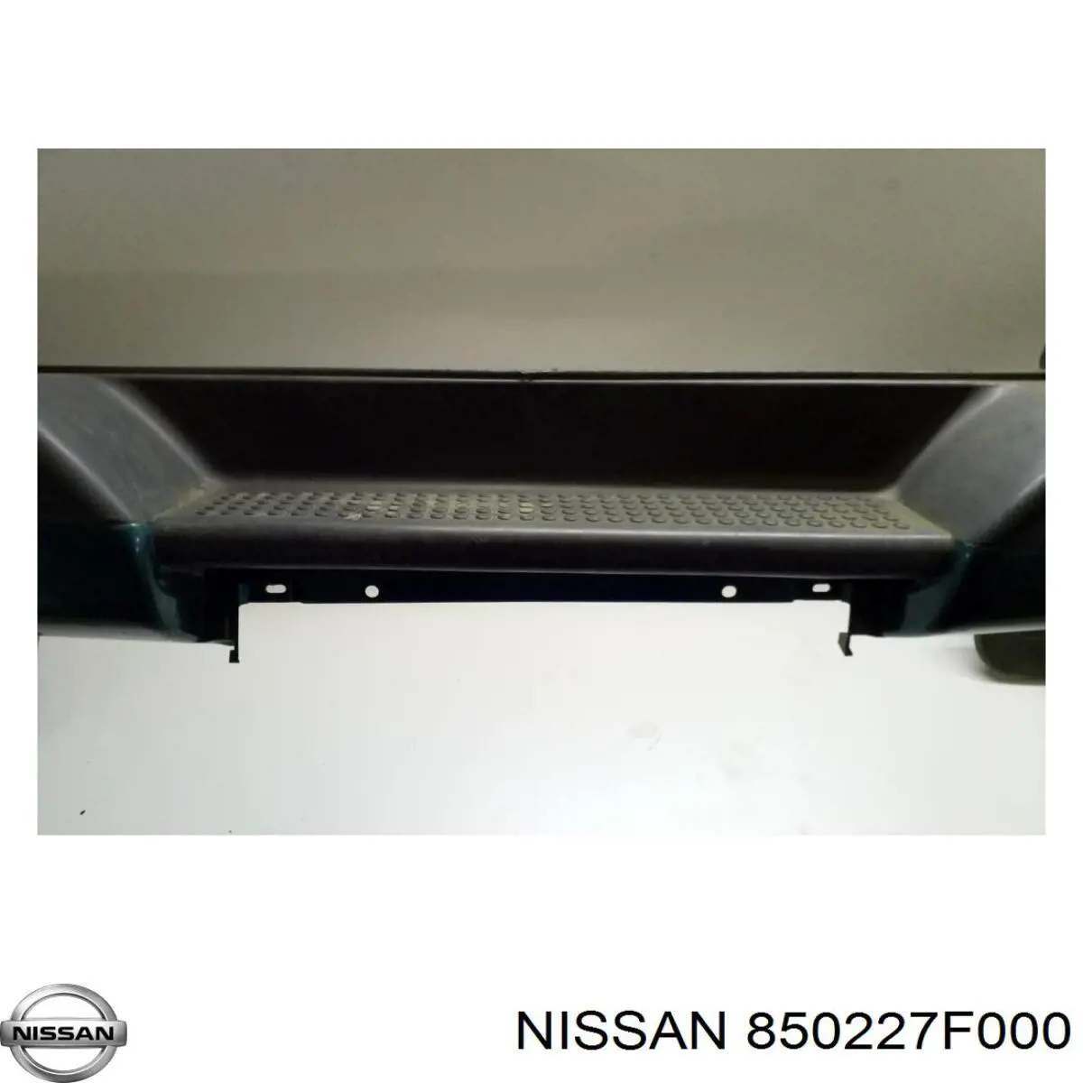 Paragolpes Nissan/Infiniti 850227F000 precio, desde 361,55 EUR
