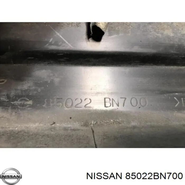 85022BN700 Nissan parachoques trasero