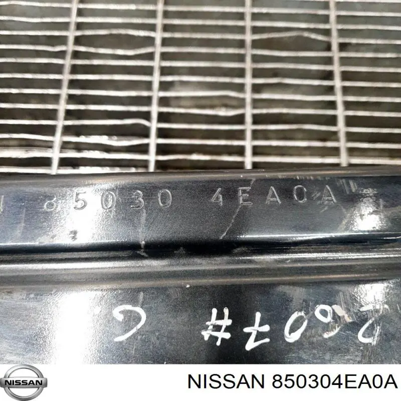 850304EA0A Nissan/Infiniti Refuerzo de parachoques trasero