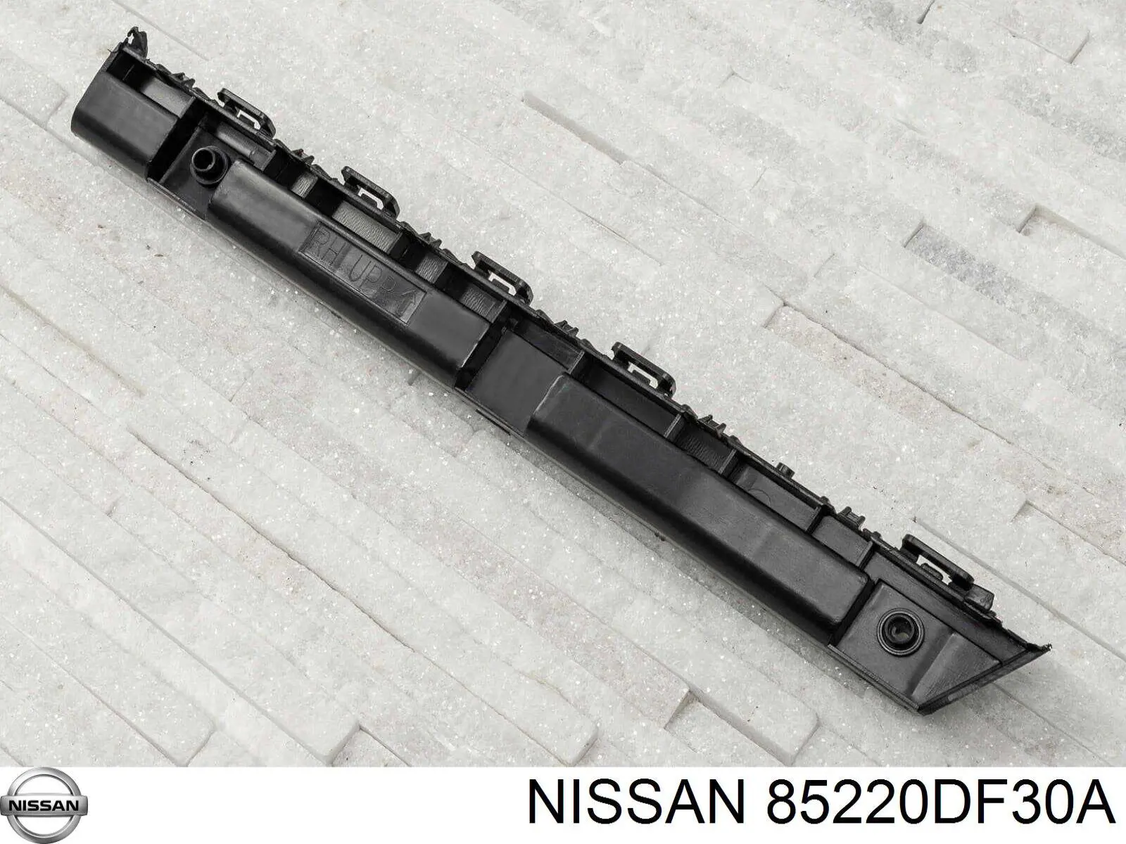 85220DF30A Nissan