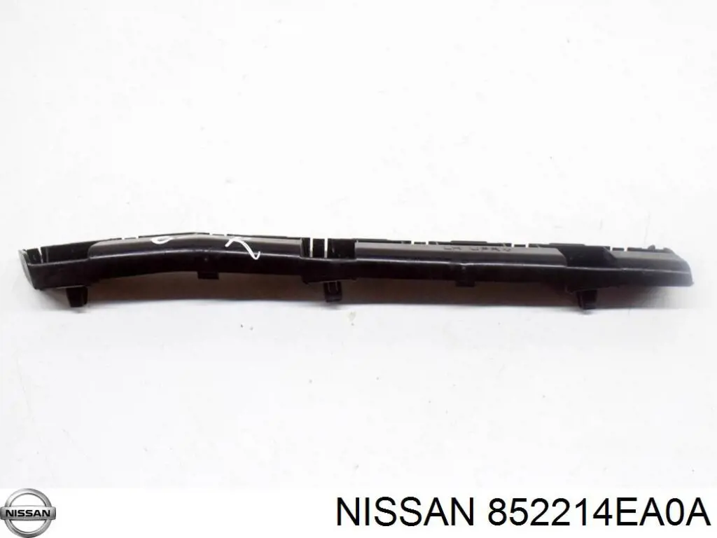 Soporte de parachoques trasero izquierdo Nissan/Infiniti 852214EA0A precio, desde 22,54 EUR