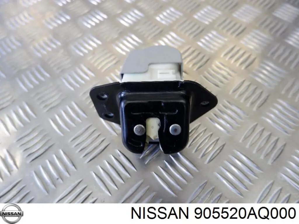 905520AQ000 Nissan