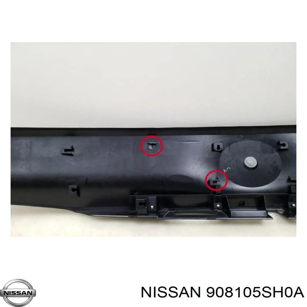 Moldura de tapa de maletero Nissan/Infiniti 908105SH0A precio, desde 190,85 EUR