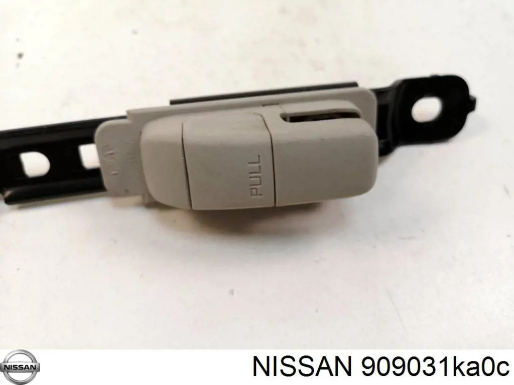 909031KA0C Nissan