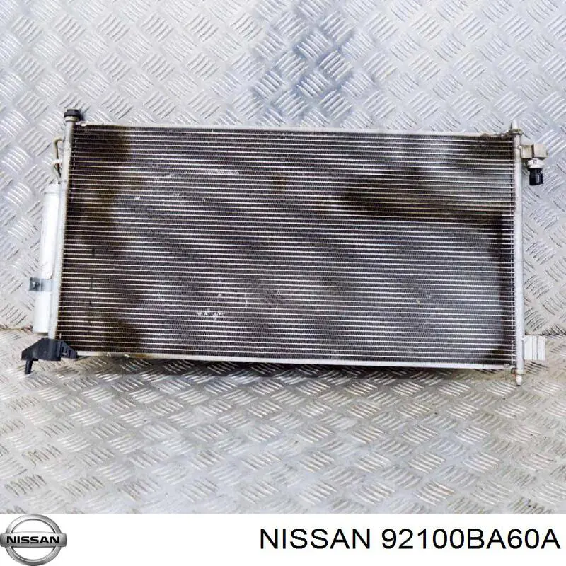 Comprar 92100BA60A Nissan/Infiniti Condensador de aire acondicionado