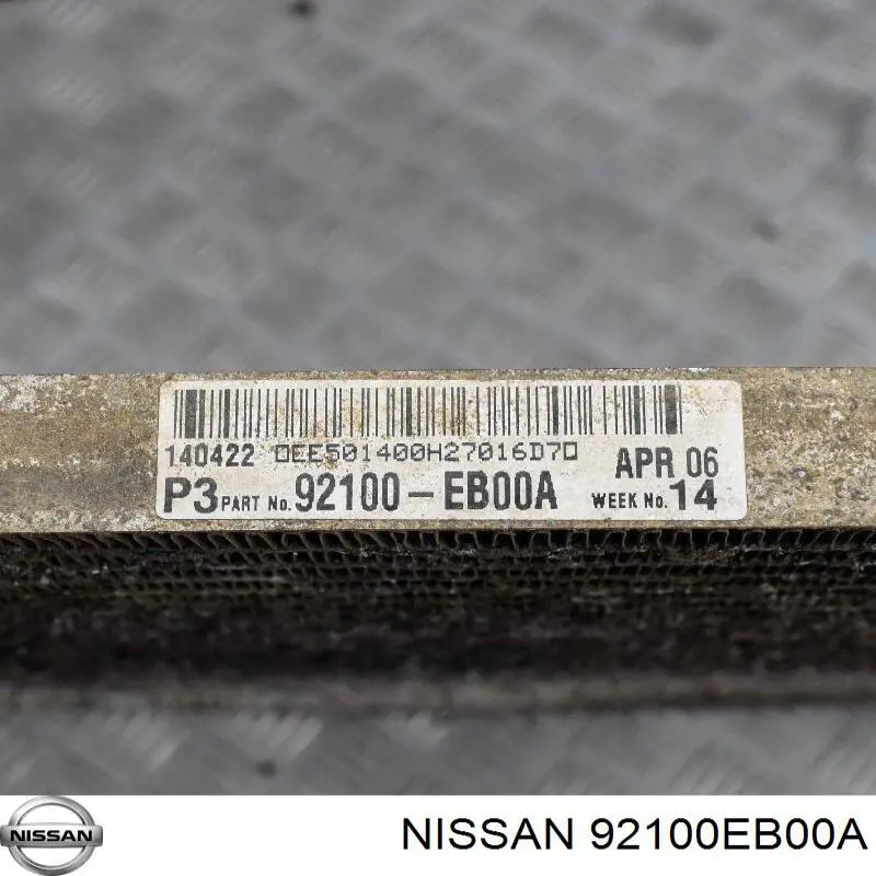 92100EB00A Nissan/Infiniti Radiador de aire acondicionado