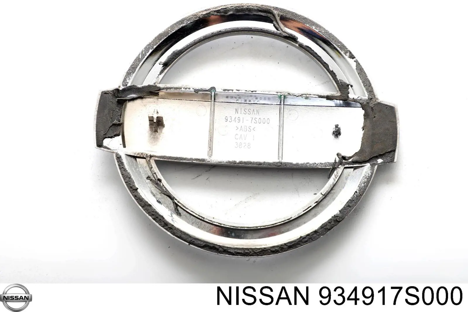 934917S000 Nissan emblema de tapa de maletero