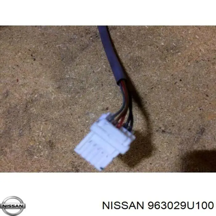 Espejo izquierdo Nissan/Infiniti 963029U100 precio, desde 95,83 EUR