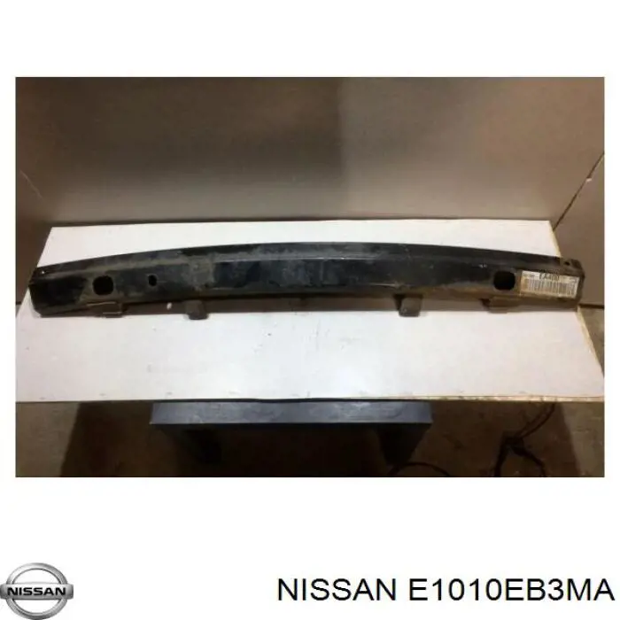  Refuerzo parachoque delantero Nissan Navara 