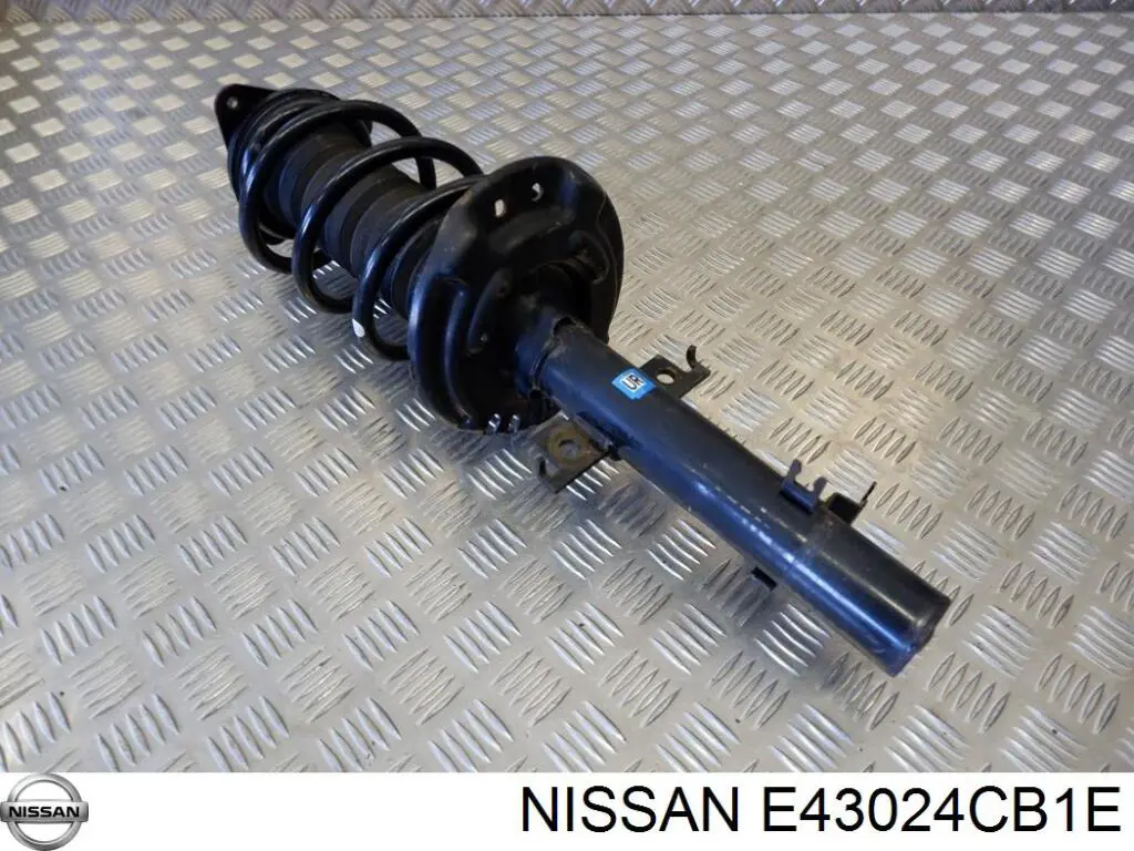 E43024CB1E Nissan/Infiniti Amortiguador eje delantero derecha